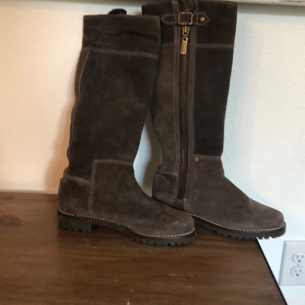 Michael Kors Light Brown Knee High Suede Boots With Small Heel Side Zip Size 6.5 - Picture 12 of 12